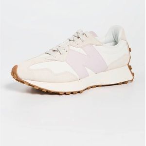 New Balance 327 Sneakers Women’s NWOT